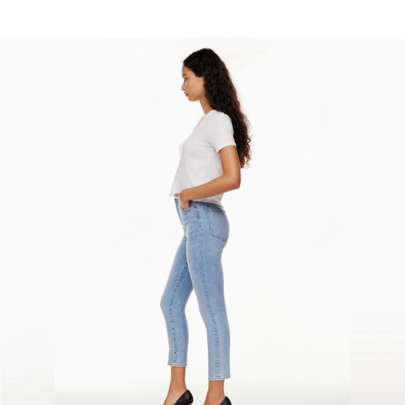 DENIM FORUM THE LOLA HIGH RISE SKINNY 26L Denim Forum Aritzia - Picture 4 of 9